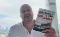 Нашенец разкри как празнуват българския 24 май в Хонконг