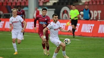 Един от най-големите ни таланти е пред завръщане у нас! Той ли е заместникът на Майкон