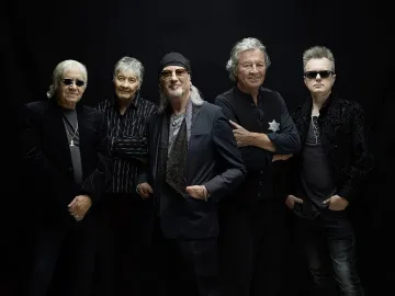 Европейското шоу на Deep Purple започва от София