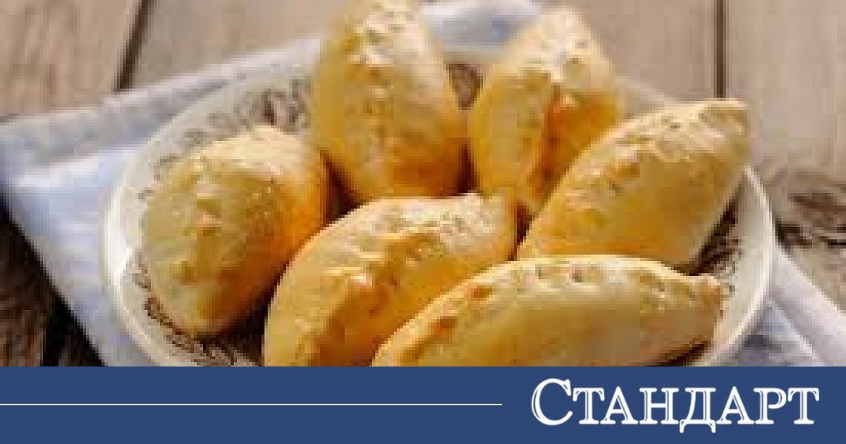 Пухкави и хрупкави пирожки с кайма! Страхотни са