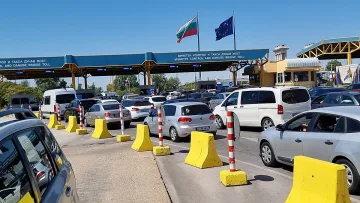 Границите са спокойни, но ремонтът при Русе остава важна точка за шофьорите