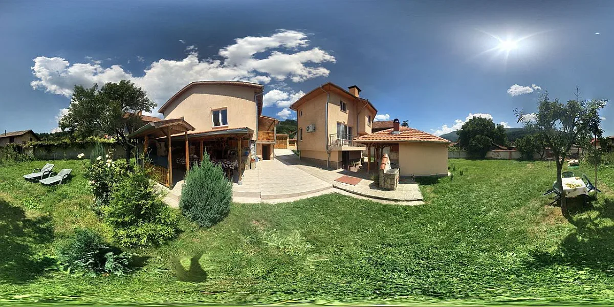 Селото с кристалния въздух до София става имотно бижу. Златни къщи
