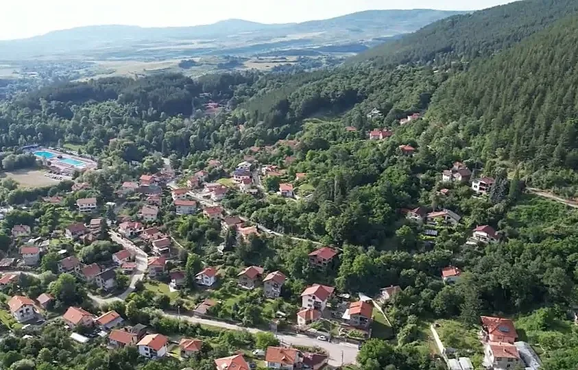 Златният склон на Витоша! Райско селце стана имотна легенда