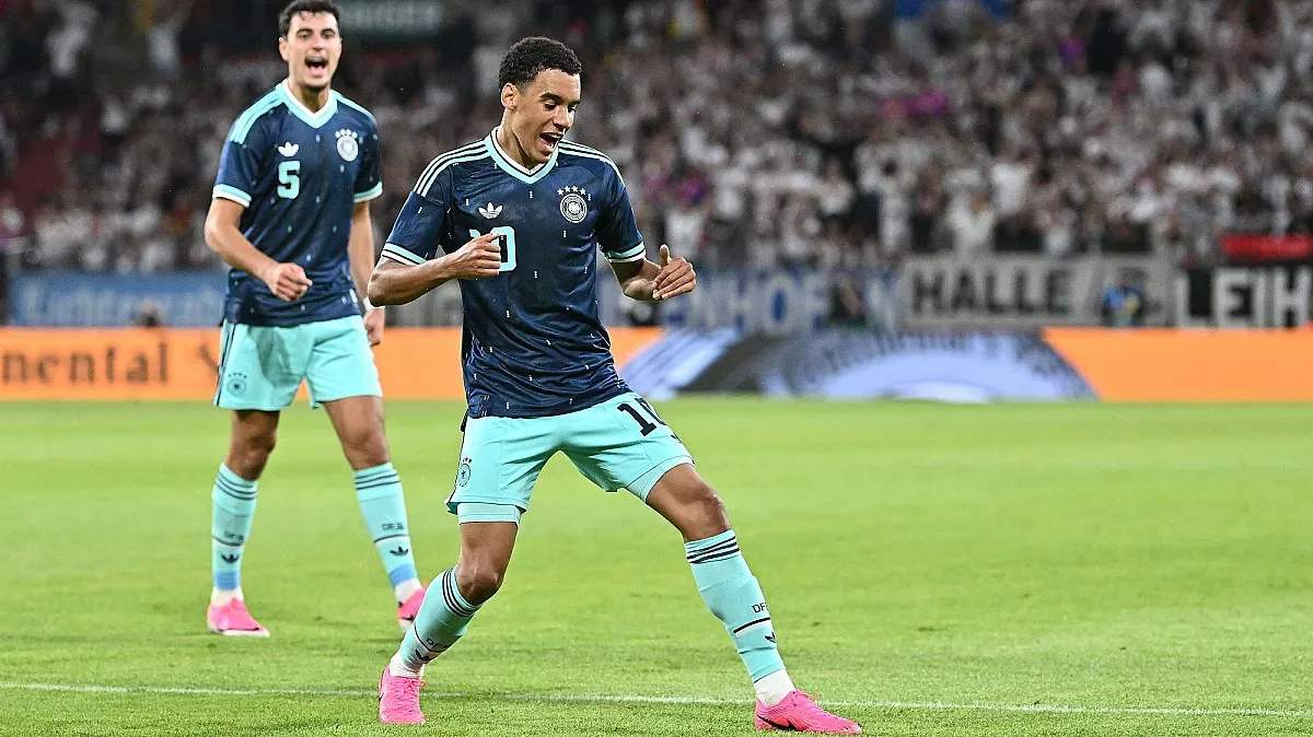 Германия загря за Мондиала с мощно 4:0 срещу Финландия