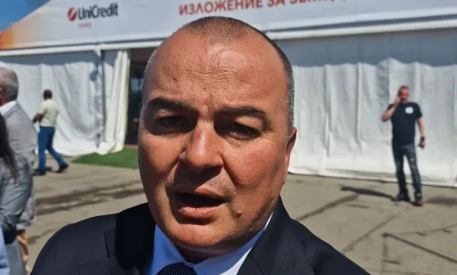 Абровски готви пазарен натиск в защита на българското мляко