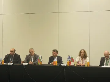 Деляна Иванова: ББР може да подкрепи български компании, които инвестират и развиват дейност в Гърция