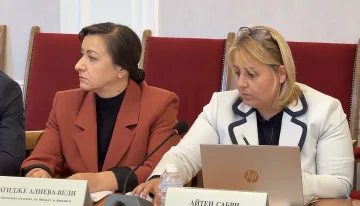 ДПС подкрепя намаляването на партийните субсидии, не приема разделянето на пенсиите