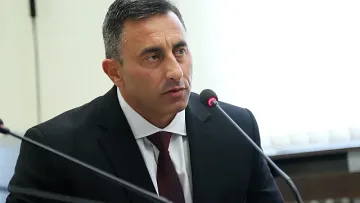 Спецов проговори след извънредния ход на Радев