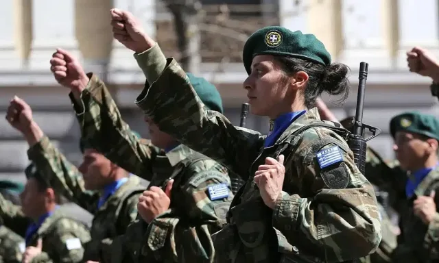 Стартира историческа промяна в гръцката армия