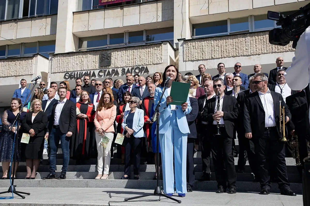 Зам.-кметът Надежда Чакърова на 24 май: Образованието и културата са устоите на всеки народ, всяка нация и на всяко общество