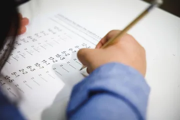 Проверете се: МОН публикува верните отговори по математика за 4. клас