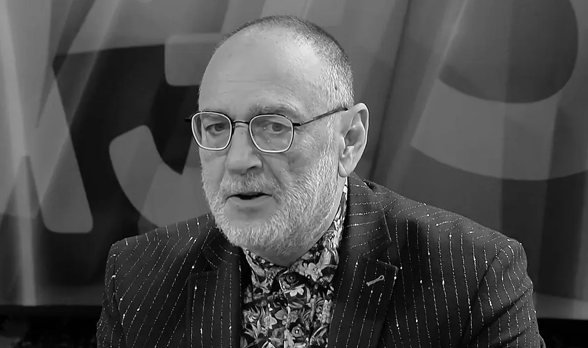 Последно сбогом с Любен Дилов-син в сърцето на София