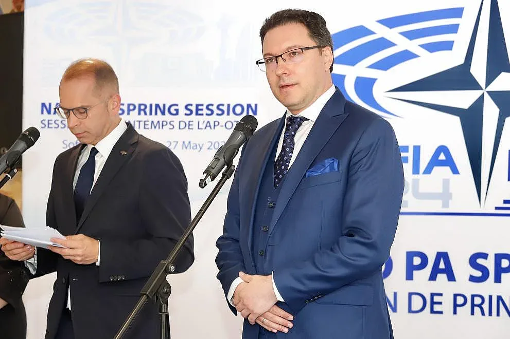 Срещата на НАТО в София праща послание към Вашингтон