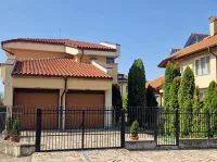 Китно село до София става златен квартал. Опашка за къщи