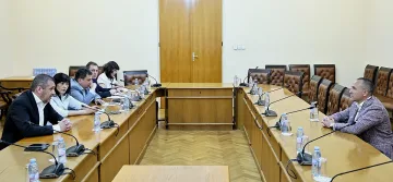 Министър Пеев: Целта ни е реални железопътни проекти с видими резултати