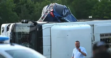 Равносметка на кървавата гонка. Над 25 души берат душа, 1 индиец е мъртъв