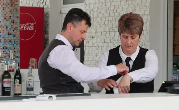 Хотели и курорти у нас търсят спасение от кадровата криза