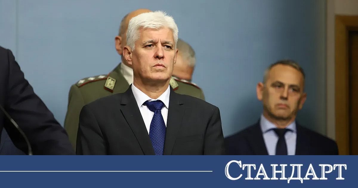 Димитър Стоянов ще участва в среща на министрите на отбранат