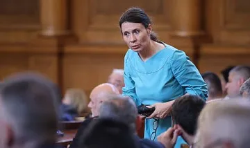 Нова наглост! ДБ пак вкарва джендърите в училище