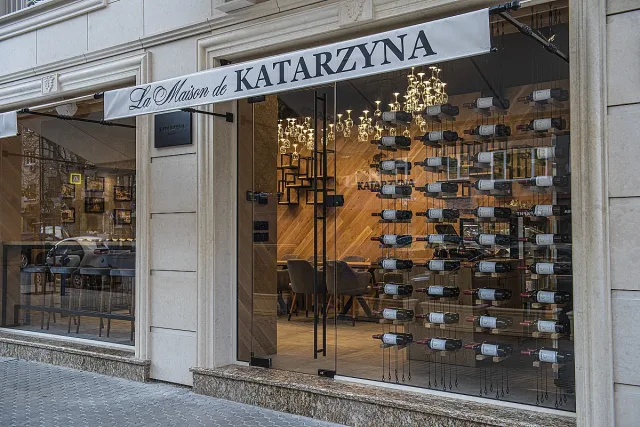 Юнски вечери в La Maison de Katarzyna с вино, кино, творчество и вдъхновение