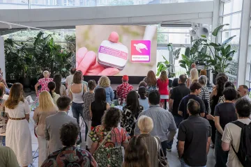 ПромениКартинката провокира чрез въздействащи видеа на студенти от НАТФИЗ и плакати от талантливи художници