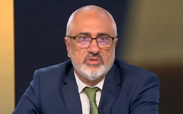 Управляващите: 3,8 млрд. евро не са празен чек, а буфер срещу скъп дълг