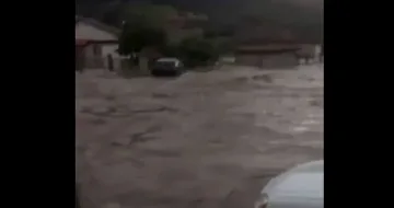 Внимание! Опасна питейна вода от крана!