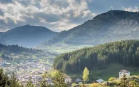 Порталът към подземните Чудеса на България! Перфектното село за туризъм