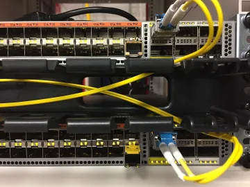 Нова тревога за личните данни! WiFi разпознава хора с почти пълна точност