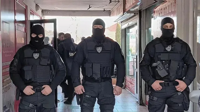 Удар срещу „Калашниците“: Разследват схемата "Lover Boy"