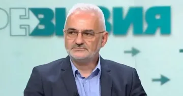 С 61 началника и милиарди дългове "Топлофикация София" затъва