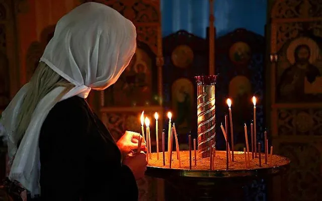 Насред Петрови пости сме. Прави се добро на ближния, но не се дава назаем