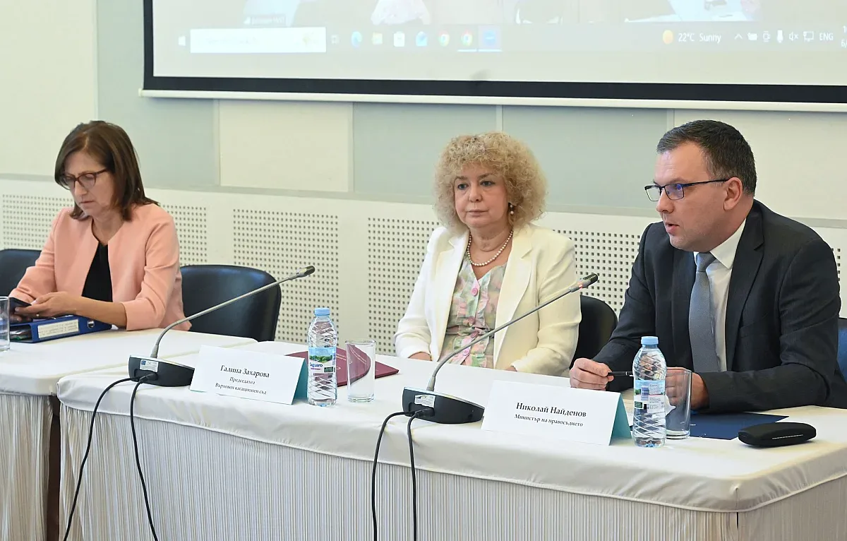 Властта иска по-ясни правила за дисциплинарната отговорност на магистратите