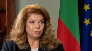 Йотова: България държи златна карта в ръцете си