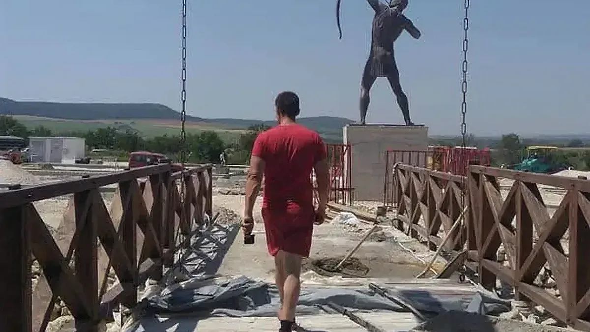 "Историческият парк" се срина