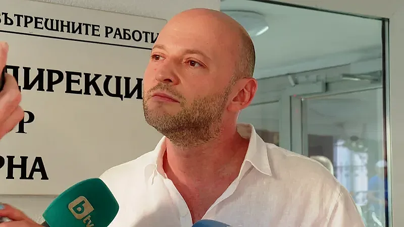 Едни воюват, други работят: Невзоров проговори след разпитите