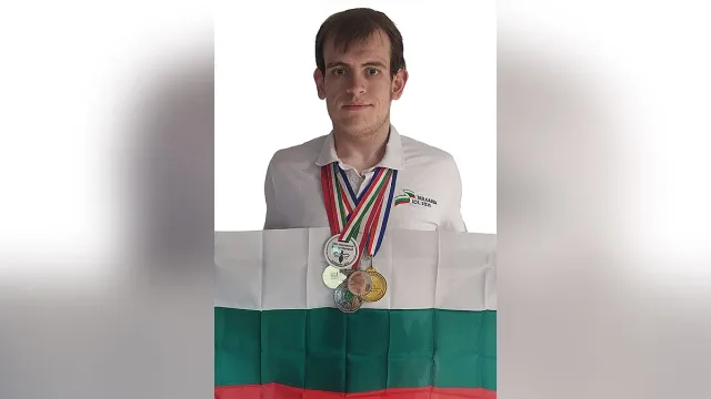 Ученическият гений Здравко Иванов: В олимпиадите няма невъзможен ребус