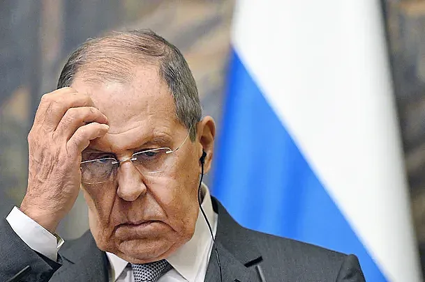 лавров 1