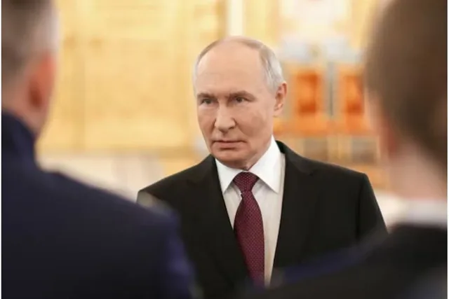 Къде изчезнаха бръчките на Путин. Козметичен хирург разкри операциите