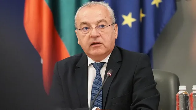 Гълъб Донев: Бюджетът не включва наши политики, но прилага принципите ни
