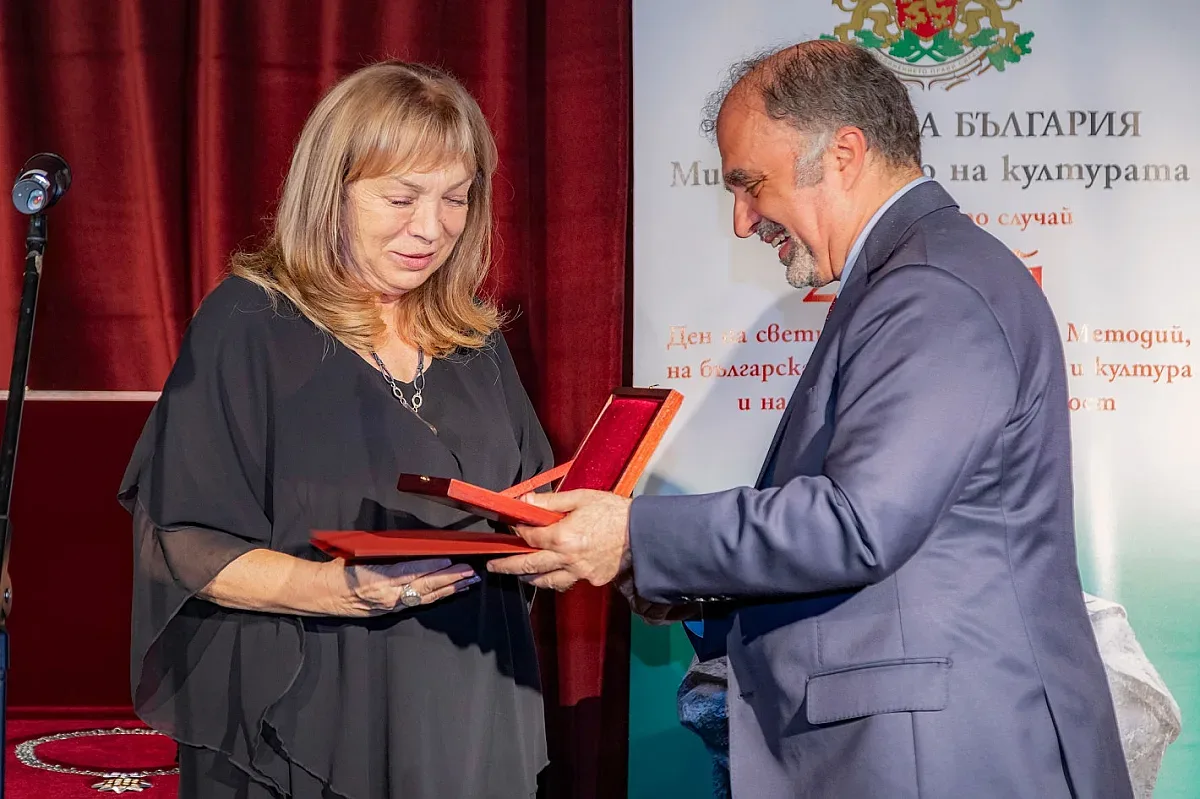 Голямо признание за директора на НИМ доц. Бони Петрунова