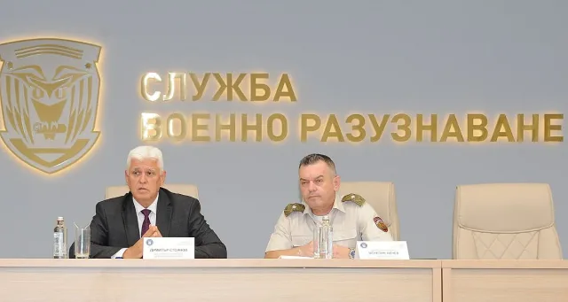 Министърът на отбраната оцени високо работата на българските военни аташета в чужбина