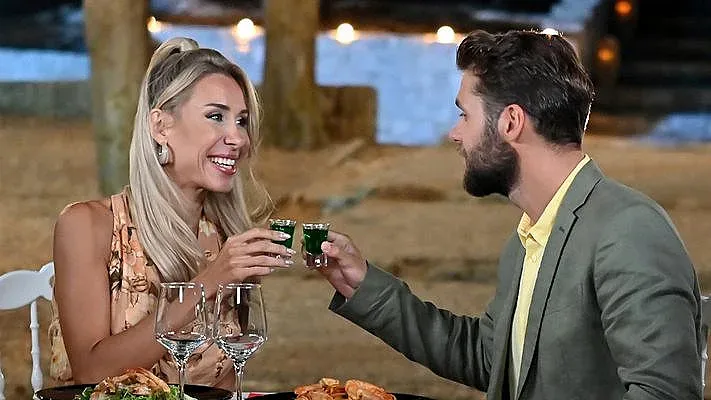 Сензационен обрат! Кой дава шанс на Алек