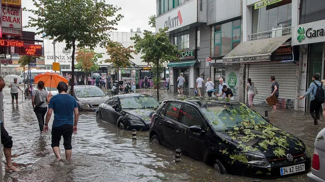 Нова драма в Истанбул. След жестоката буря, авария с руски самолет