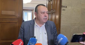 Хамид Хамид: ДПС държи да бъде възстановено правото на глас, отнето с ограничаването на секциите извън ЕС