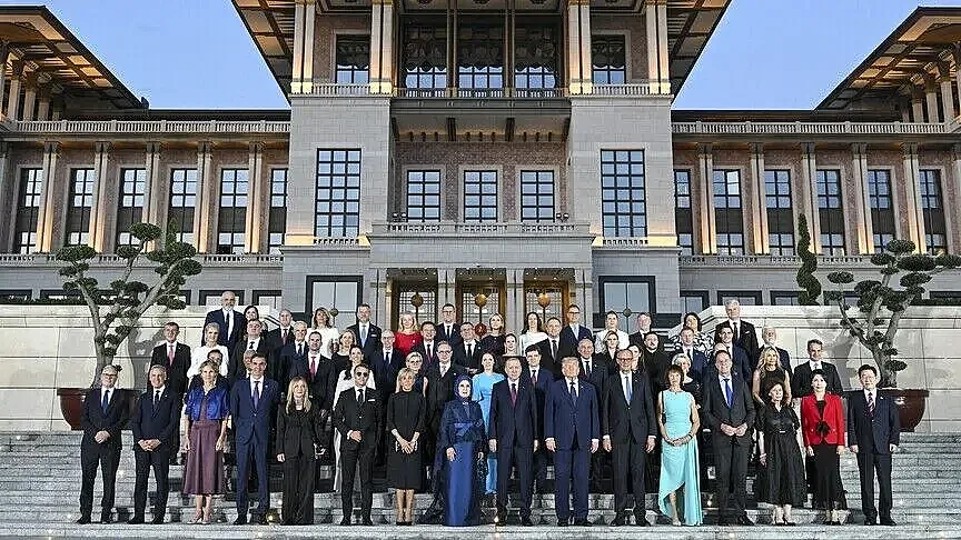 На лидерската вечеря в Анкара! Една съдийка оправи настроението на Тръмп