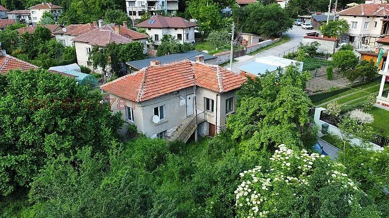 Долни пасарел - къщи