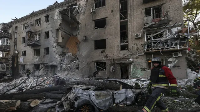 Ударите продължават. Жертви и ранени в Украйна
