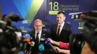 Радан Кънев се върна на върха в ДСБ, но ще управлява в тандем