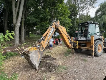 Започна изграждането на нова база за академично гребане в Лесопарк „Липник“